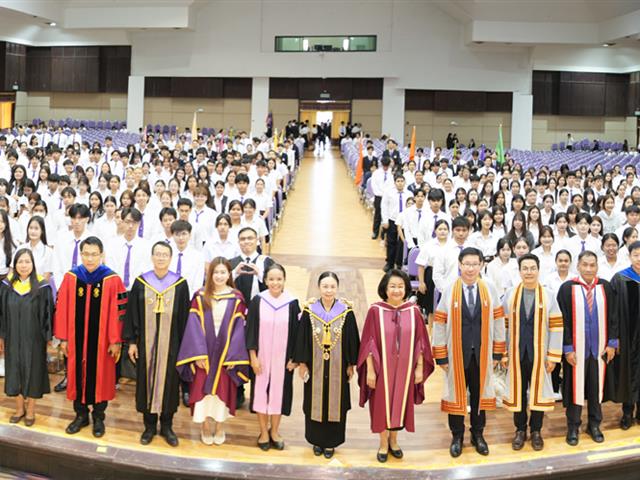 ม.พะเยา จัดพิธีไหว้ครู ประจำปีการศึกษา 2569  พร้อมมอบเกียรติบัตร “วันเกียรติยศ” เชิดชูเกียรตินิสิตและบุคลากรดีเด่น