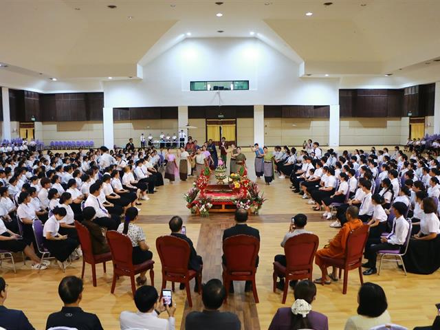 คณะสาธารณสุขศาสตร์ ร่วมกับสโมสรนิสิตคณะสาธารณสุขศาสตร์ ดำเนินโครงการพิธีไหว้ครู คณะสาธารณสุขศาสตร์ "ฝากตัวเป็นศิษย์ น้อมจิตวันทา" และพิธีบายศรีสู่ขวัญต้อนรับนิสิตใหม่ ประจำปีการศึกษา 2568