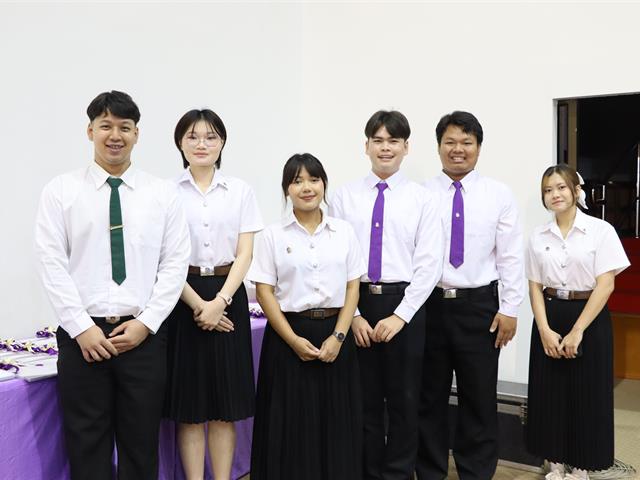 คณะรัฐศาสตร์และสังคมศาสตร์ 