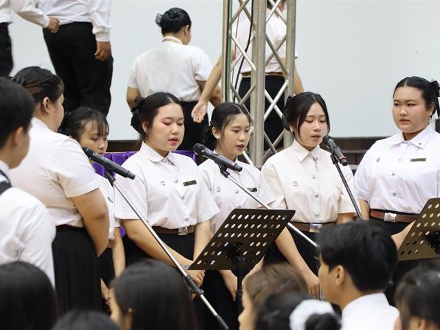 คณะรัฐศาสตร์และสังคมศาสตร์ 