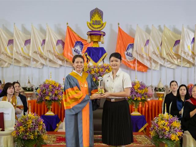 คณะศิลปศาสตร์จัดพิธีไหว้ครู “กราบคุรุปูจา ครูบาอาจารย์เจ้า” ประจำปีการศึกษา 2569