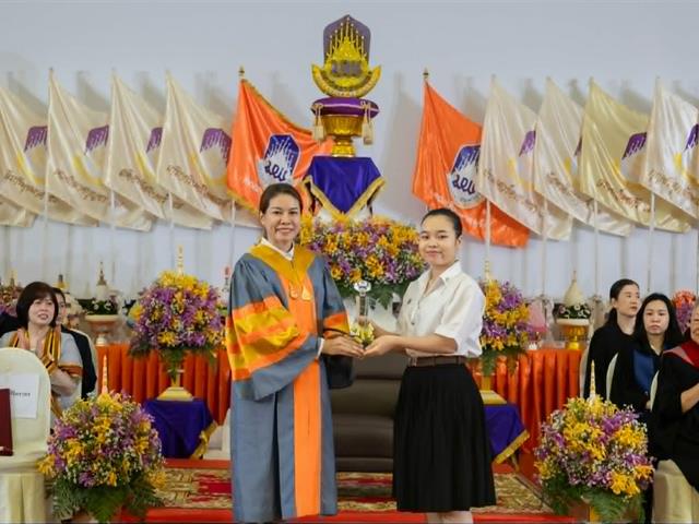 คณะศิลปศาสตร์จัดพิธีไหว้ครู “กราบคุรุปูจา ครูบาอาจารย์เจ้า” ประจำปีการศึกษา 2569