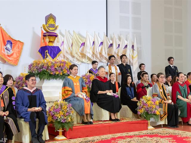 คณะศิลปศาสตร์จัดพิธีไหว้ครู “กราบคุรุปูจา ครูบาอาจารย์เจ้า” ประจำปีการศึกษา 2569
