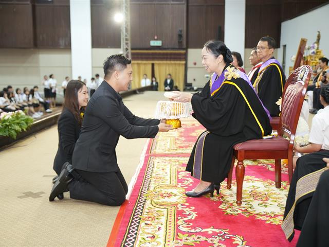 Eng-กราบคุรุปูจา (3.6).jpg