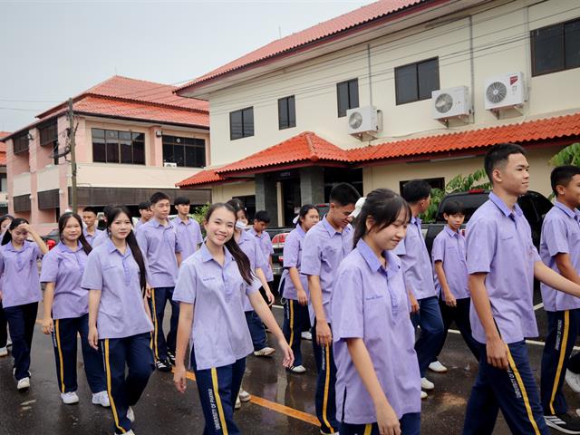 โรงเรียนสาธฺตมหาวิทยาลัยพะเยา