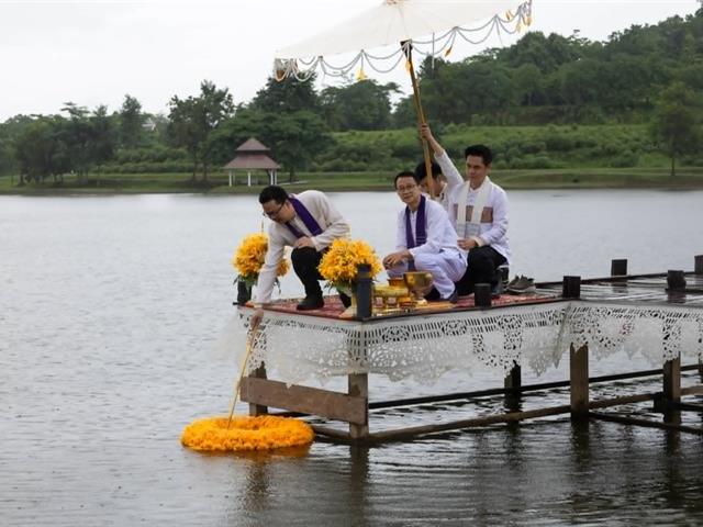 พิธีตักน้ำและเจริญพระพุทธมนต์น้ำสรงองค์พระธาตุจอมทอง เนื่องในประเพณีแห่ผ้าห่มพระธาตจอมทอง มหาวิทยาลัยพะเยา ประจำปี ๒๕๖๙