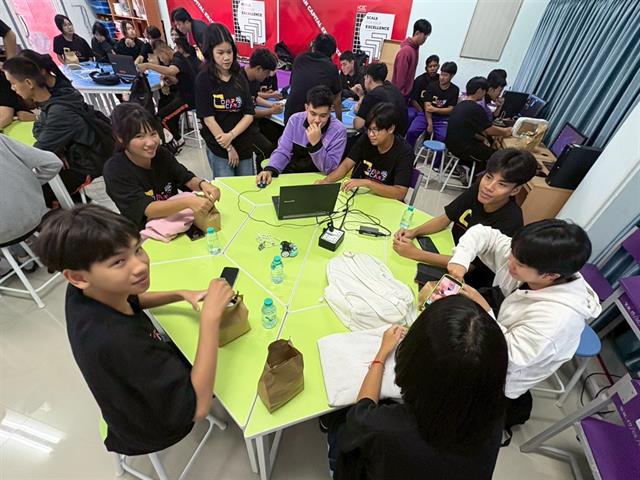 Comp Camp สัญจร 2569