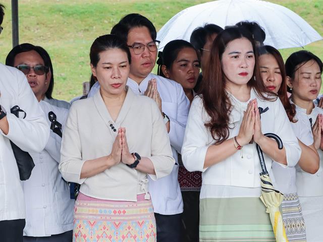 คณะรัฐศาสตร์และสังคมศาสตร์ 