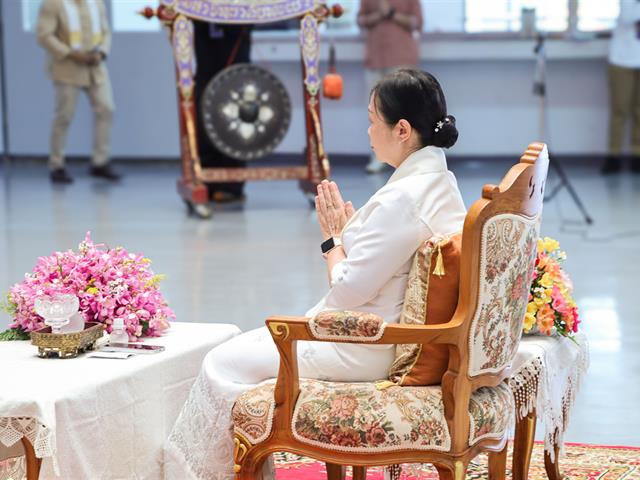 คณะรัฐศาสตร์และสังคมศาสตร์ 