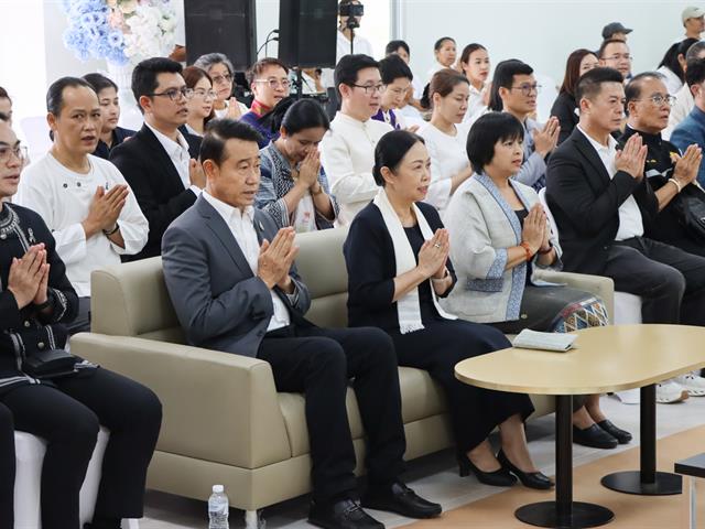 คณะกรรมการธรรมาภิบาลจังหวัดพะเยา (ก.ธ.จ. พะเยา) เยี่ยมติดตามโครงการอาคารการเรียนรู้และอนุรักษ์นกยูงไทย พร้อมร่วมพิธีเปิดคลินิกรักษาสัตว์ มหาวิทยาลัยพะเยา
