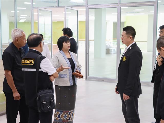 คณะกรรมการธรรมาภิบาลจังหวัดพะเยา (ก.ธ.จ. พะเยา) เยี่ยมติดตามโครงการอาคารการเรียนรู้และอนุรักษ์นกยูงไทย พร้อมร่วมพิธีเปิดคลินิกรักษาสัตว์ มหาวิทยาลัยพะเยา