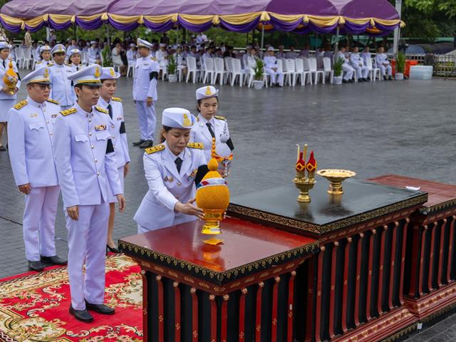 คณะศิลปศาสตร์ร่วมพิธีวันสถาปนามหาวิทยาลัยพะเยา พร้อมแสดงความยินดีกับบุคลากรที่ได้รับรางวัลบุคลากรดีเด่นสายวิชาการ สาขามนุษยศาสตร์