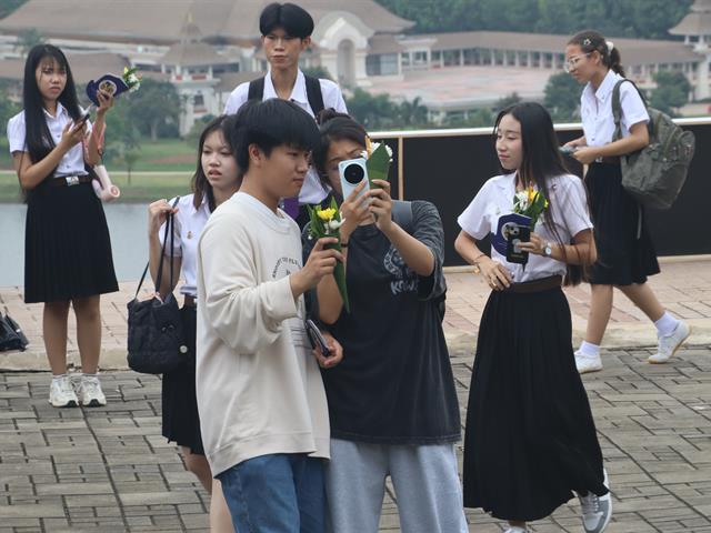 คณะรัฐศาสตร์และสังคมศาสตร์ 