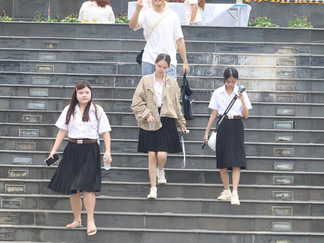 คณะรัฐศาสตร์และสังคมศาสตร์ 
