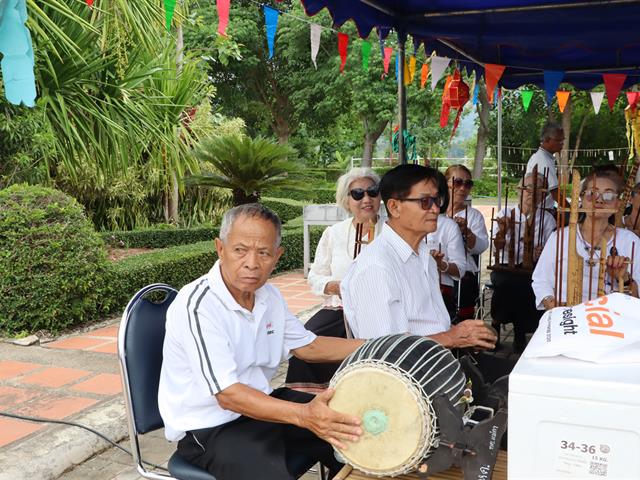 คณะรัฐศาสตร์และสังคมศาสตร์ 