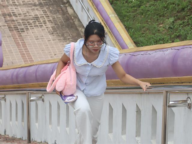 คณะรัฐศาสตร์และสังคมศาสตร์ 