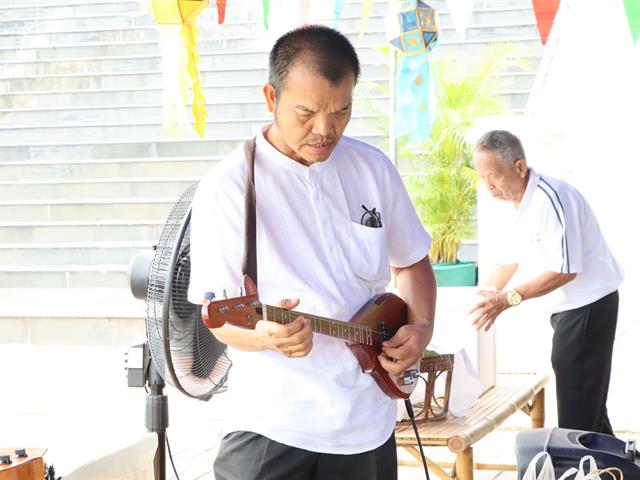 คณะรัฐศาสตร์และสังคมศาสตร์ 