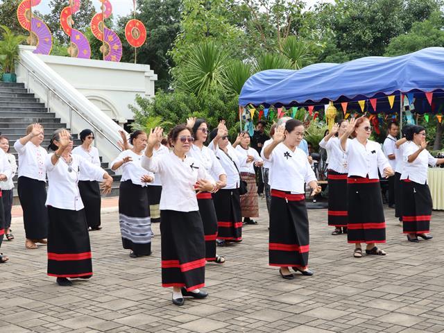 คณะรัฐศาสตร์และสังคมศาสตร์ 