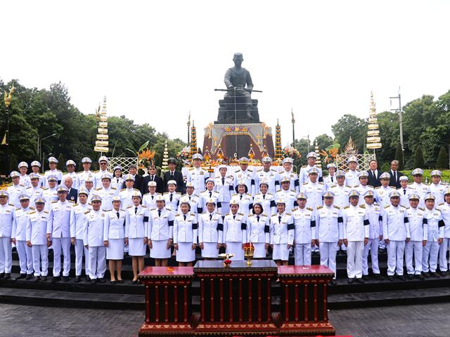 คณะรัฐศาสตร์และสังคมศาสตร์ 