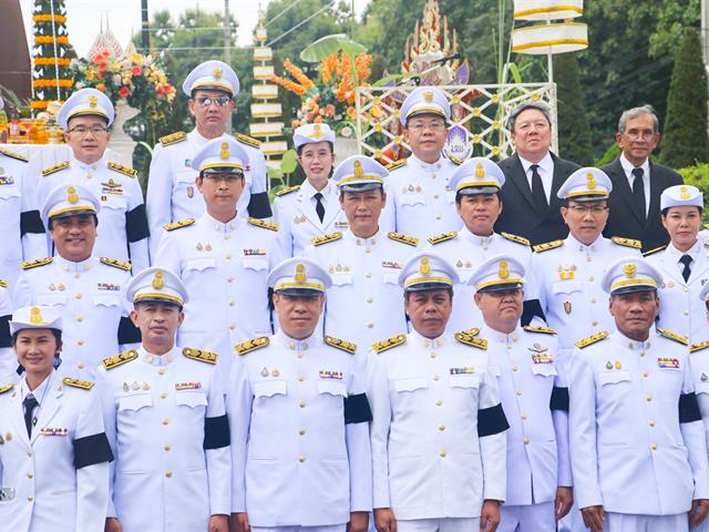 คณะรัฐศาสตร์และสังคมศาสตร์ 