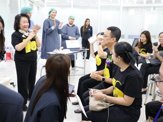 คณะทันตแพทยศาสตร์ มหาวิทยาลัยพะเยา ร่วมเปิดนิทรรศการ 16 เรื่องเล่าดีดี 16 ปี มหาวิทยาลัยพะเยา สู่ความยั่งยืน ถ่ายทอดความสำเร็จจากพลังความร่วมมือ สร้างคุณค่าสู่ชุมชนและสังคม