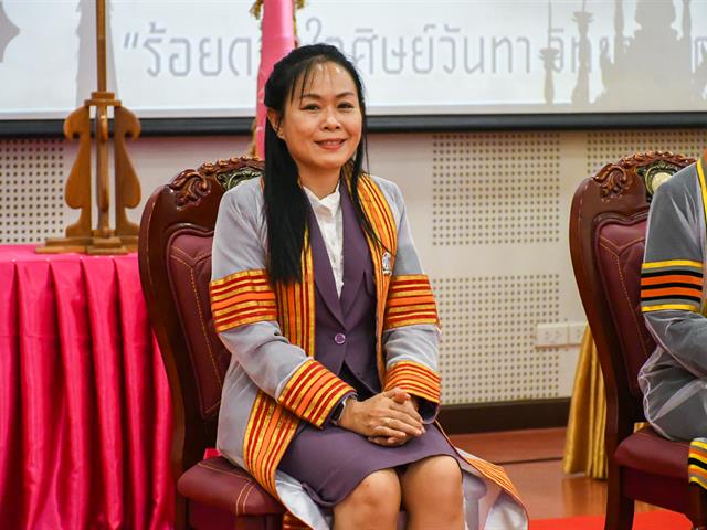 วิทยาลัยการศึกษา ดำเนินกิจกรรมไหว้ครูและสืบสานอัตลักษณ์นิสิตวิทยาลัยการศึกษา “ร้อยดวงใจศิษย์วันทา วิทยาลัยการศึกษา บูชาครู”