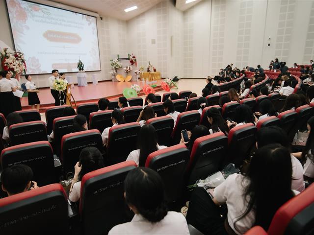 หลักสูตรวิทยาศาสตรบัณฑิต สาขาวิชาอนามัยสิ่งแวดล้อม จัดพิธีมอบเสื้อปฏิบัติการวิชาชีพ ประจำปีการศึกษา 2569