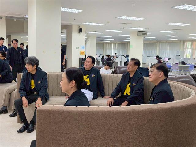 นวัตกรรม AI และหุ่นยนต์