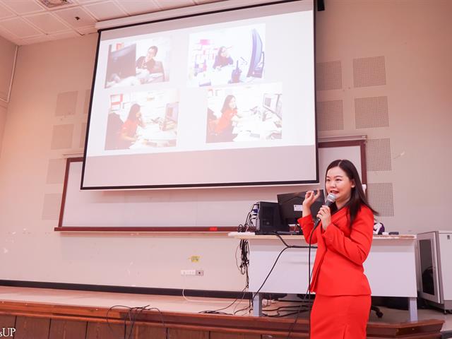 สาขาวิชาภาษาอังกฤษ คณะศิลปศาสตร์ มหาวิทยาลัยพะเยา จัดโครงการภาษาอังกฤษเพื่อวิชาชีพ กิจกรรมที่ 2 แนะแนวอาชีพ เพื่อเตรียมพร้อมนิสิตก่อนออกฝึกงาน