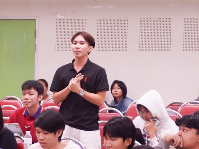 สาขาวิชาภาษาอังกฤษ คณะศิลปศาสตร์ มหาวิทยาลัยพะเยา จัดโครงการภาษาอังกฤษเพื่อวิชาชีพ กิจกรรมที่ 2 แนะแนวอาชีพ เพื่อเตรียมพร้อมนิสิตก่อนออกฝึกงาน