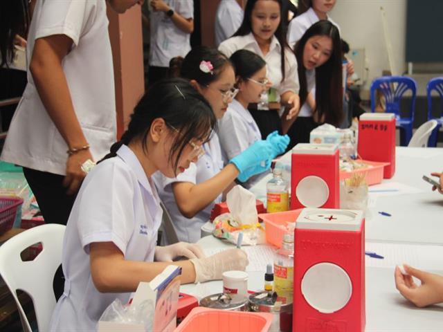 16 ปี มพ. รวมพลังผู้ให้ ต่อลมหายใจผู้รับ” เนื่องในวันสถาปนามหาวิทยาลัยพะเยา