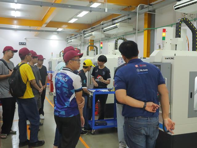 ENG-1 School 1Ex (14).JPG