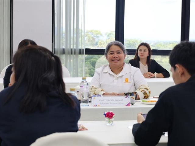 วิทยาเขตเชียงราย ต้อนรับคณะกระทรวงศึกษาธิการ แลกเปลี่ยนองค์ความรู้ด้านการวิเคราะห์ข้อมูลเพื่อการพัฒนานโยบายการศึกษาเชิงประจักษ์