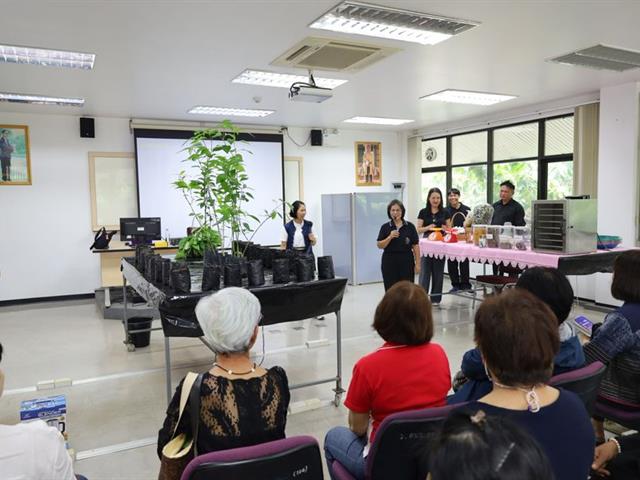 วิทยาเขตเชียงราย ขับเคลื่อนเศรษฐกิจสร้างสรรค์ด้วยนวัตกรรมสมุนไพรท้องถิ่น ยกระดับชุมชนสู่ความยั่งยืน