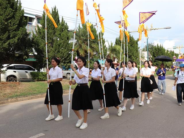 คณะศิลปศาสตร์ ร่วมจัดโครงการ “ประเพณีแห่ผ้าห่มพระธาตุจอมทอง ครั้งที่ 11”