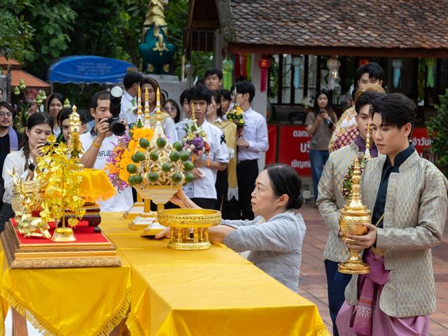 คณะศิลปศาสตร์ ร่วมจัดโครงการ “ประเพณีแห่ผ้าห่มพระธาตุจอมทอง ครั้งที่ 11”
