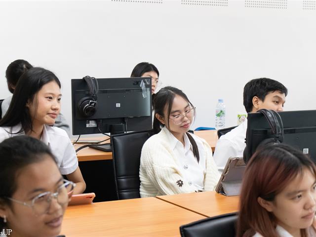 ศูนย์ภาษา คณะศิลปศาสตร์ มหาวิทยาลัยพะเยา จัดโครงการอบรมภาษาต่างประเทศ หัวข้อ “การอบรมปรับพื้นฐานภาษาจีนแบบเข้ม”