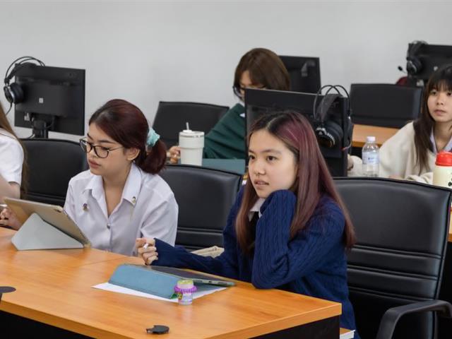 ศูนย์ภาษา คณะศิลปศาสตร์ มหาวิทยาลัยพะเยา จัดโครงการอบรมภาษาต่างประเทศ หัวข้อ “การอบรมปรับพื้นฐานภาษาจีนแบบเข้ม”