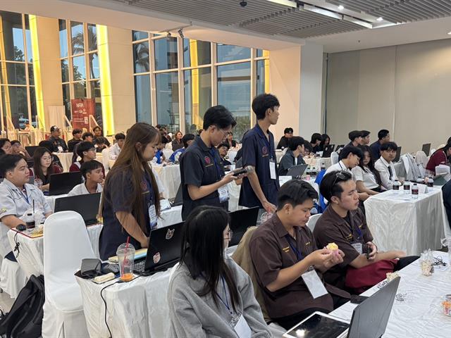 ENG- นิสิตหลักสูตรวิศวกรรมศาสตรบัณฑิต สาขาว (3).jpg