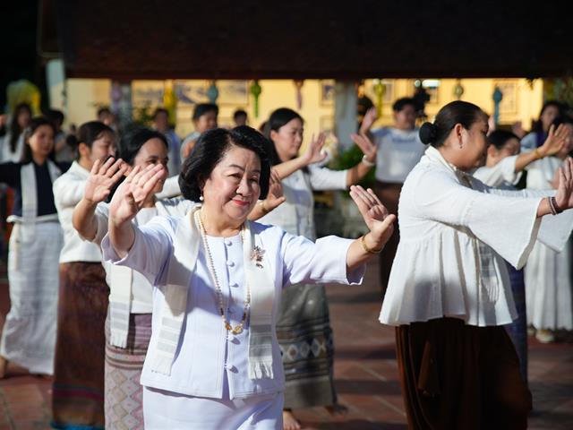 คณะทันตแพทยศาสตร์ มหาวิทยาลัยพะเยา เข้าร่วมโครงการ “ประเพณีแห่ผ้าห่มพระธาตุจอมทอง ครั้งที่ 11” ประจำปี 2569
