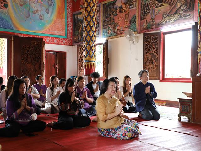 คณะทันตแพทยศาสตร์ มหาวิทยาลัยพะเยา ร่วมสืบสานประเพณีแห่เทียนพรรษาและถวายเทียนพรรษา เนื่องในวันเข้าพรรษา ประจำปี 2569