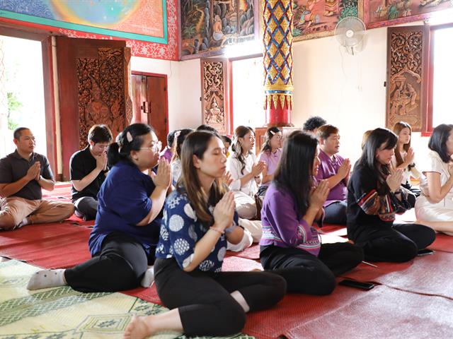 คณะทันตแพทยศาสตร์ มหาวิทยาลัยพะเยา ร่วมสืบสานประเพณีแห่เทียนพรรษาและถวายเทียนพรรษา เนื่องในวันเข้าพรรษา ประจำปี 2569