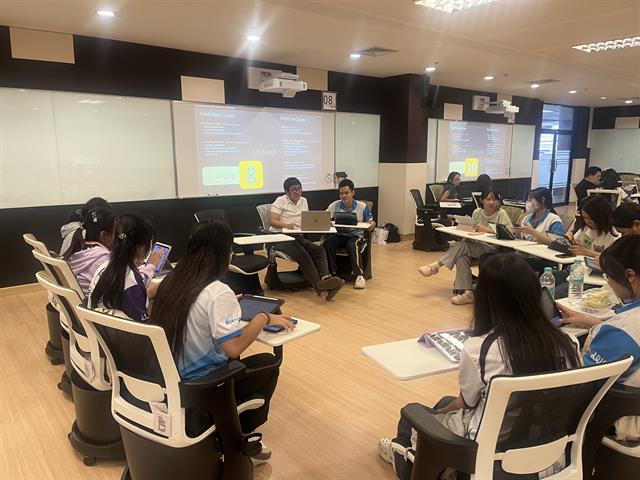 คณะพยาบาลศาสตร์ มหาวิทยาลัยพะเยา จัดโครงการพัฒนาวิชาการนิสิตคณะพยาบาลศาสตร์ กิจกรรมที่ 3 การพัฒนาทักษะดิจิทัลสำหรับนิสิตพยาบาล  