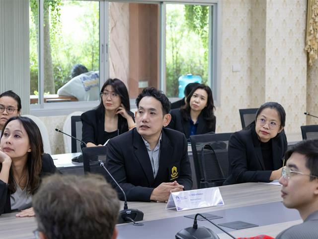 คณะศิลปศาสตร์ มหาวิทยาลัยพะเยา จัดบรรยายพิเศษ “Fulbright Scholarship” เปิดโอกาสสู่การศึกษาระดับนานาชาติ