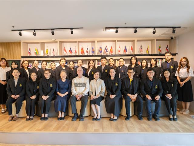 คณะศิลปศาสตร์ มหาวิทยาลัยพะเยา จัดบรรยายพิเศษ “Fulbright Scholarship” เปิดโอกาสสู่การศึกษาระดับนานาชาติ