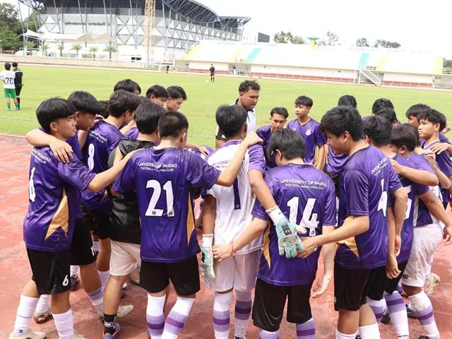 คณะรัฐศาสตร์และสังคมศาสตร์