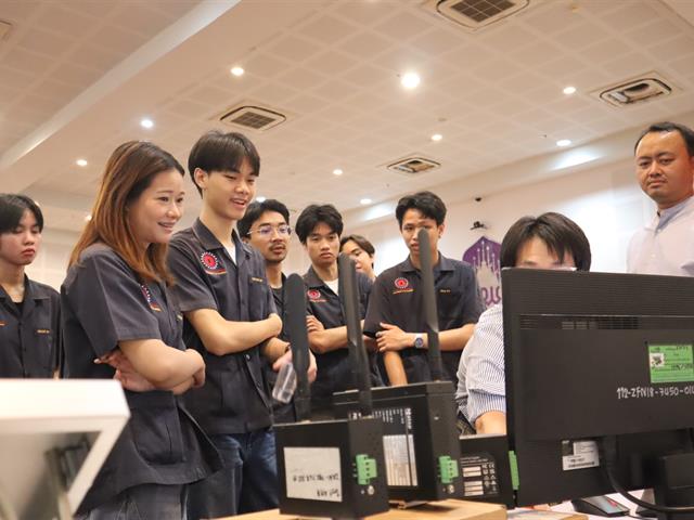 ENG -Bootcamp 2026 (13).JPG
