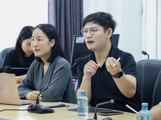 คณะรัฐศาสตร์และสังคมศาสตร์ 