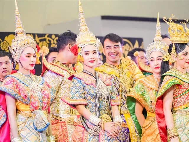 ม.พะเยา ร่วมสืบสานศิลปวัฒนธรรมไทย จัดการแสดงโขน “รามสมณะวตาร” ถ่ายทอดมรดกทางวัฒนธรรมสู่เยาวชนพะเยา