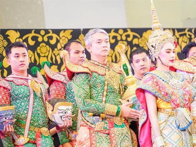 ม.พะเยา ร่วมสืบสานศิลปวัฒนธรรมไทย จัดการแสดงโขน “รามสมณะวตาร” ถ่ายทอดมรดกทางวัฒนธรรมสู่เยาวชนพะเยา